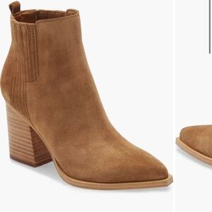 Oshay Pointed Toe Bootie